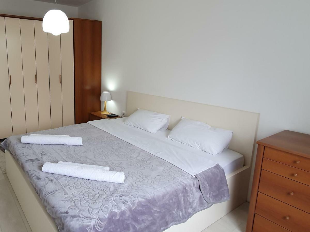 City Center Apartment 斯科普里 外观 照片